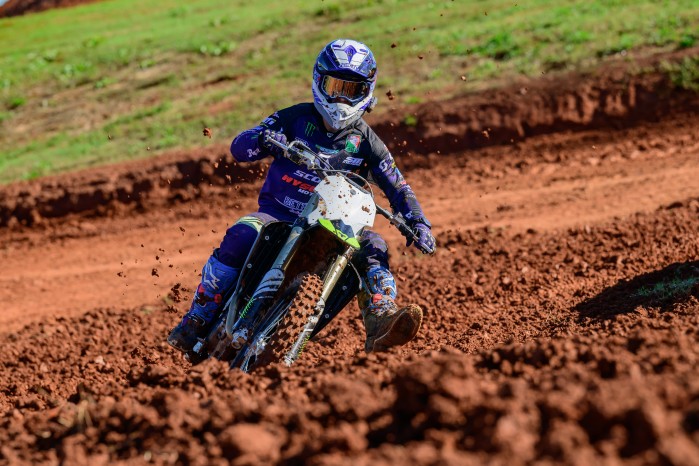 Triumph TF 450-RC Tomek Wysocki test motocross